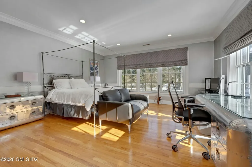 108 Husted Lane Greenwich CT 06830