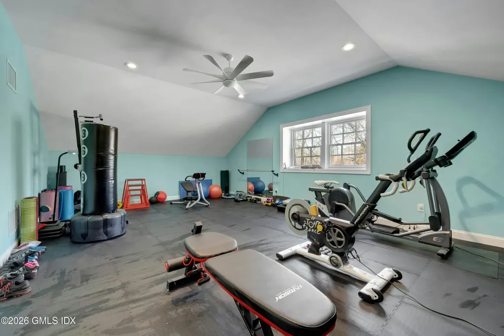 108 Husted Lane Greenwich CT 06830