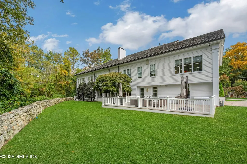 108 Husted Lane Greenwich CT 06830