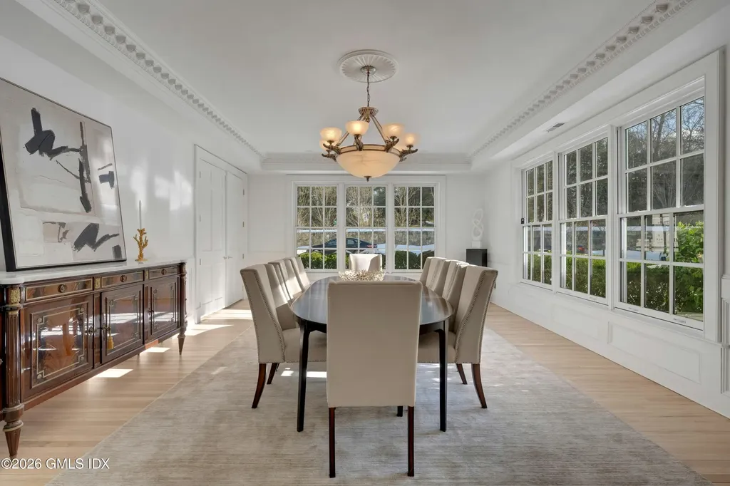 108 Husted Lane Greenwich CT 06830