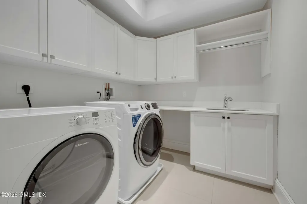 17 Pintail Lane Greenwich CT 06830