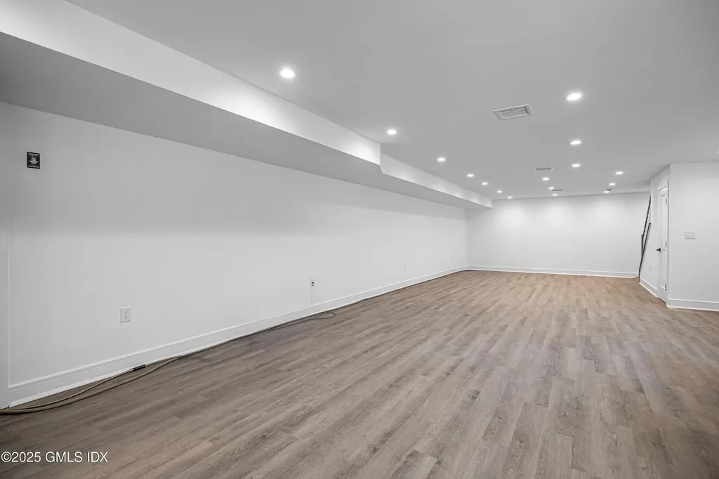 20 Sound Beach Avenue Old Greenwich CT 06870