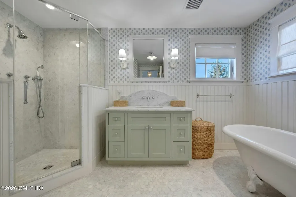 5 Greenwich Cove Drive Old Greenwich CT 06870