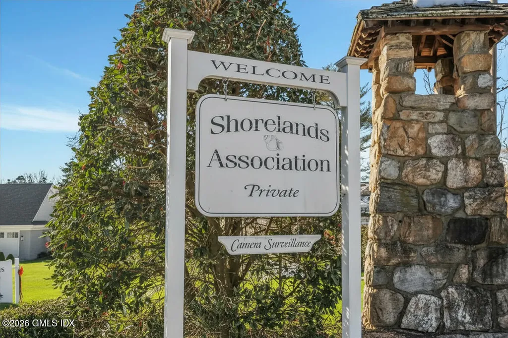 5 Greenwich Cove Drive Old Greenwich CT 06870