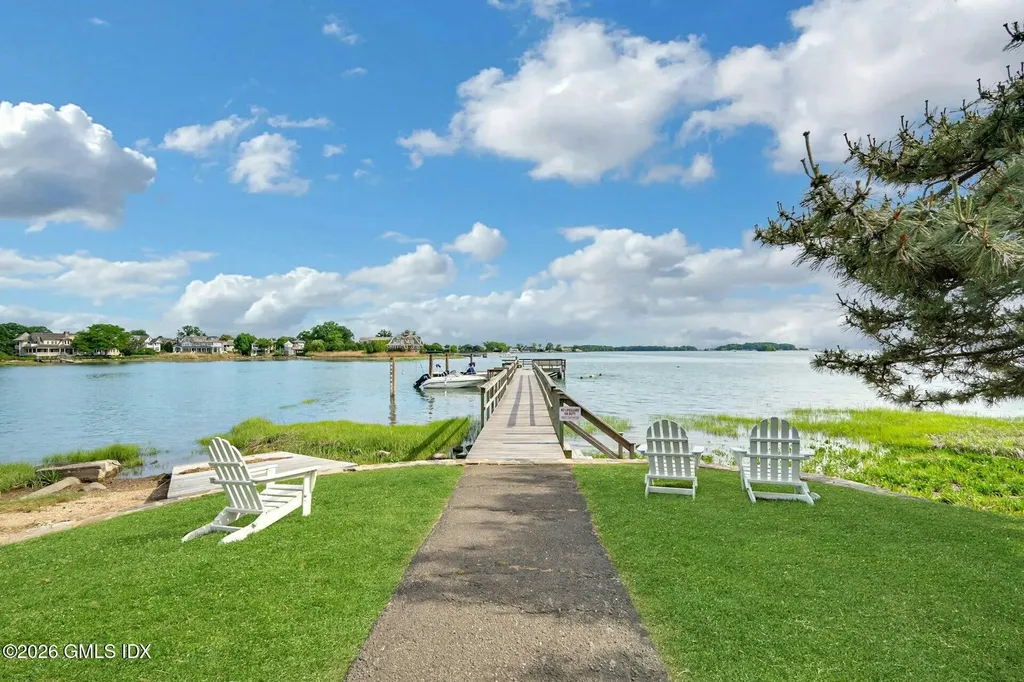 5 Greenwich Cove Drive Old Greenwich CT 06870