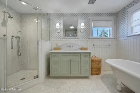 5 Greenwich Cove Drive Old Greenwich CT 06870