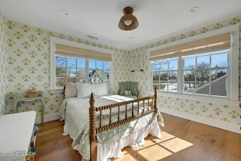 5 Greenwich Cove Drive Old Greenwich CT 06870
