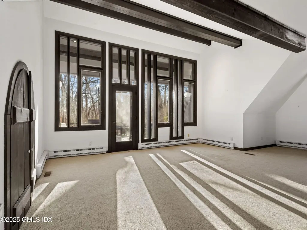 484 Cognewaugh Road Cos Cob CT 06807