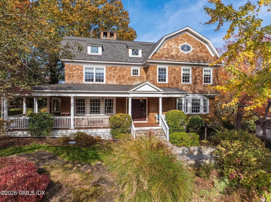 Riverside CT, 63 Wesskum Wood Road