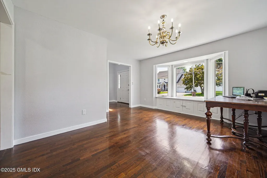 20 Norman Road Stamford CT 06906