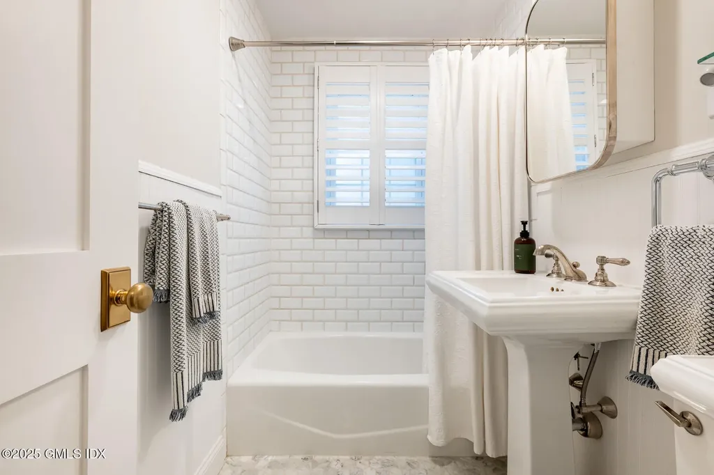 186 Putnam Park Greenwich CT 06830