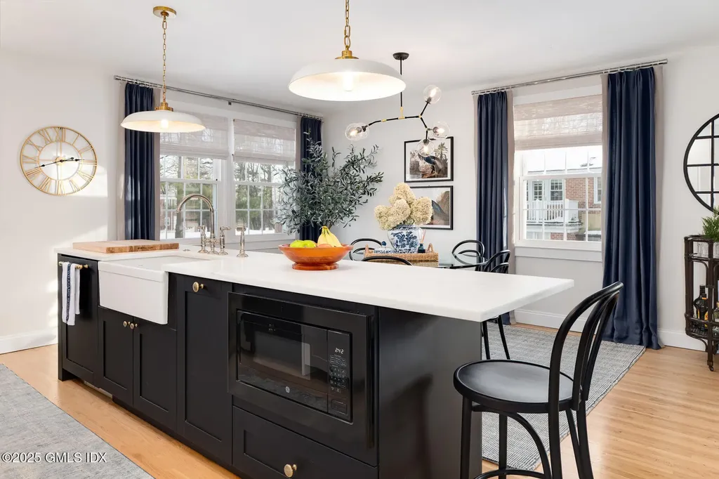 186 Putnam Park Greenwich CT 06830