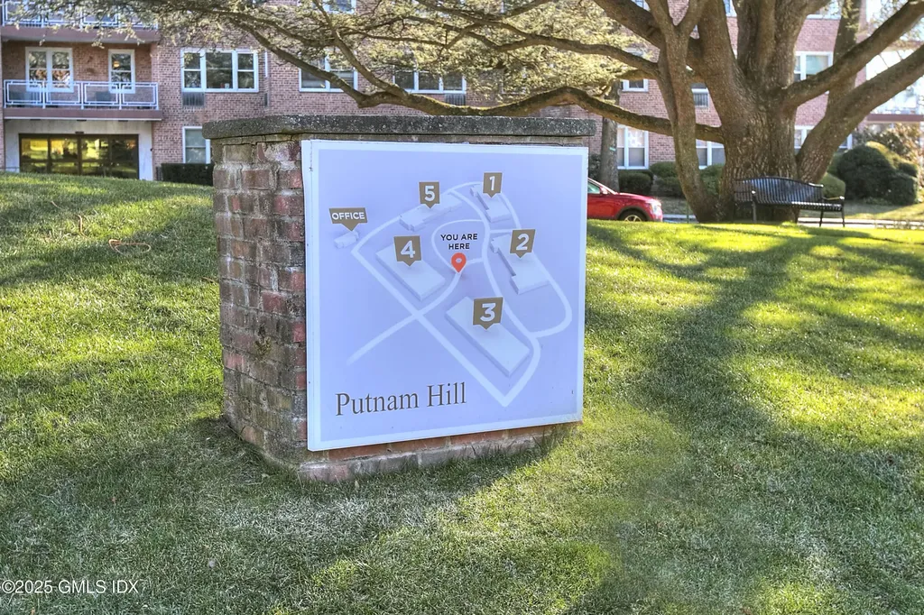4 Putnam Hill Greenwich CT 06830