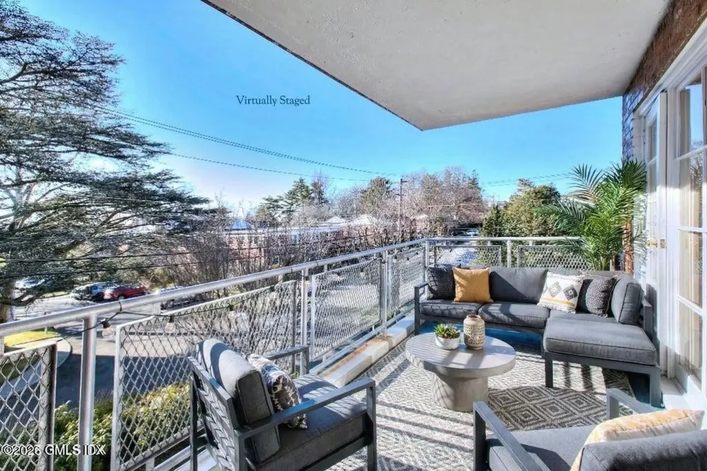 4 Putnam Hill Greenwich CT 06830