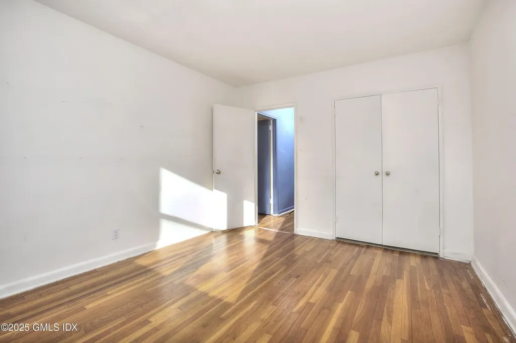 4 Putnam Hill Greenwich CT 06830