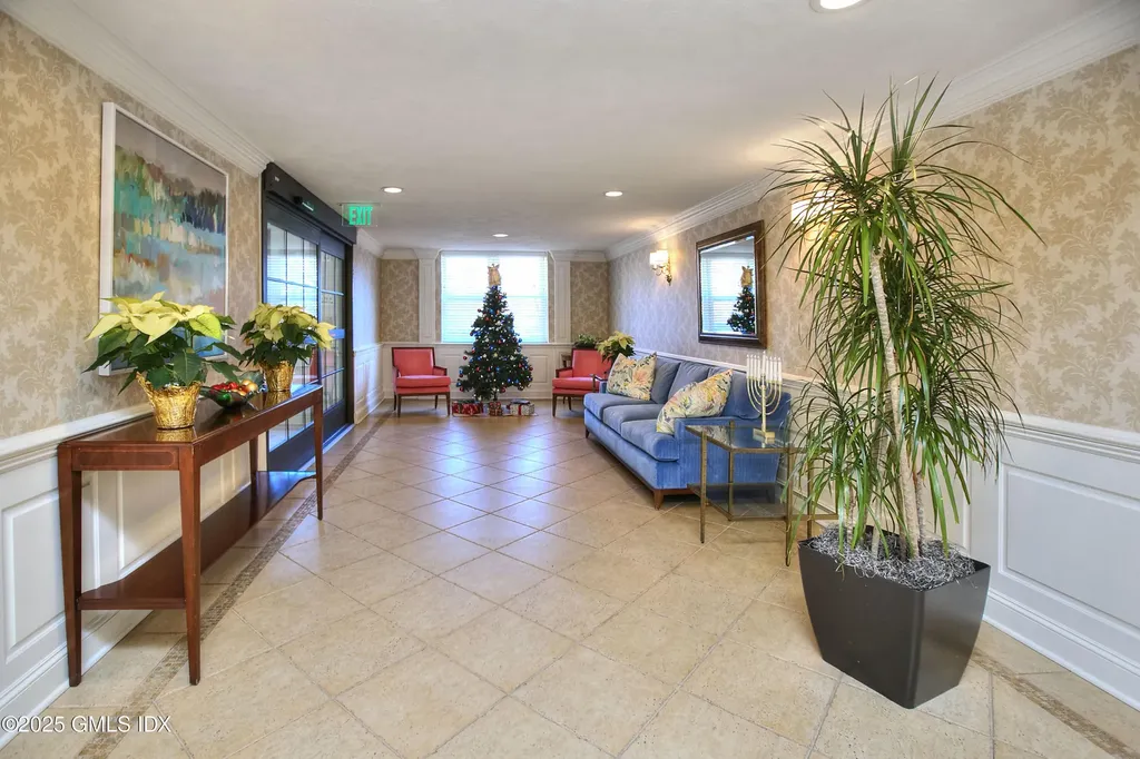 4 Putnam Hill Greenwich CT 06830