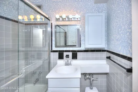 4 Putnam Hill Greenwich CT 06830