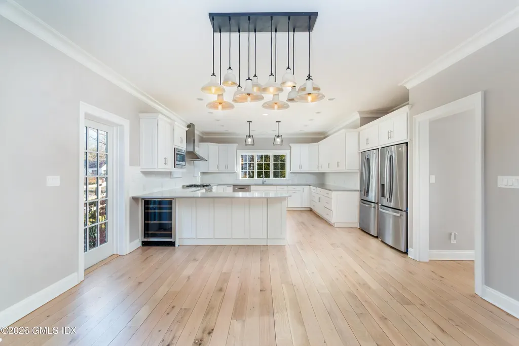 552 River Road Cos Cob CT 06807