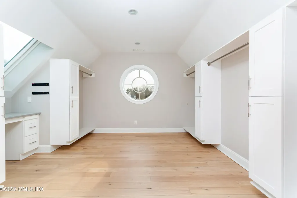 552 River Road Cos Cob CT 06807