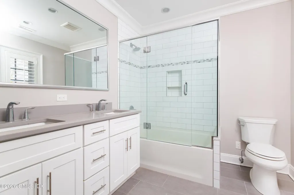 552 River Road Cos Cob CT 06807