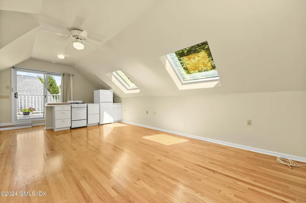 22 Keofferam Road Old Greenwich CT 06870