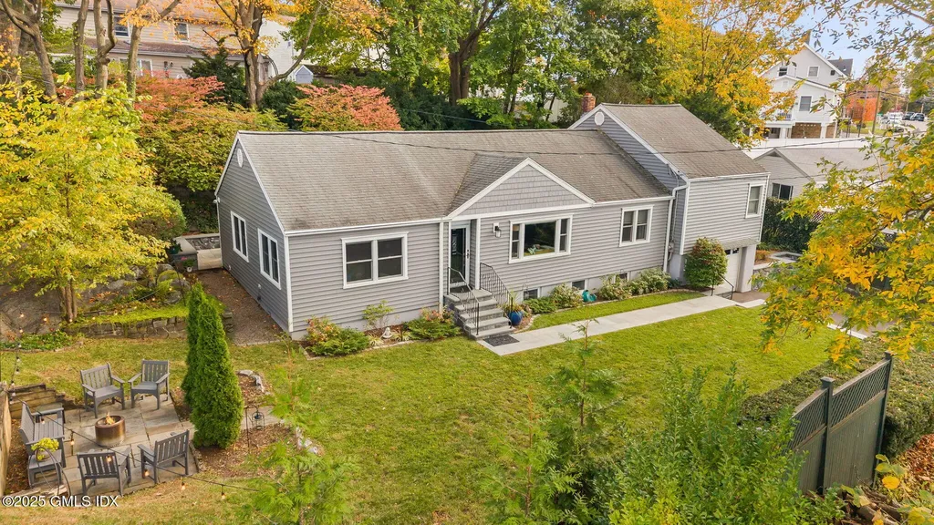 20 Highland Place Greenwich CT 06831