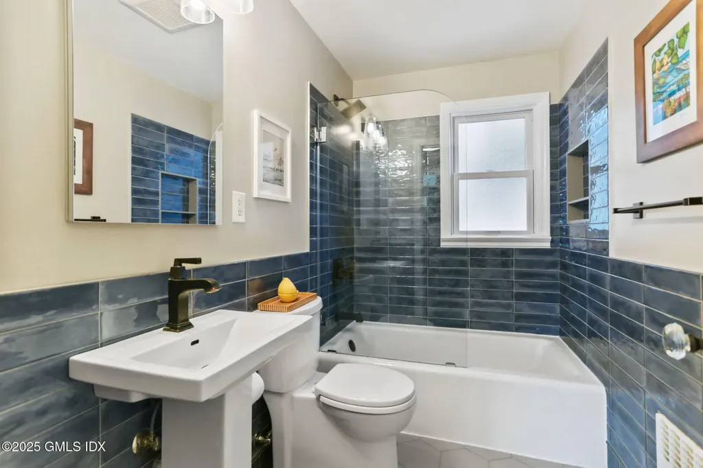 20 Highland Place Greenwich CT 06831
