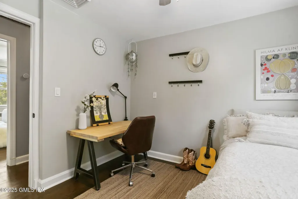 20 Highland Place Greenwich CT 06831