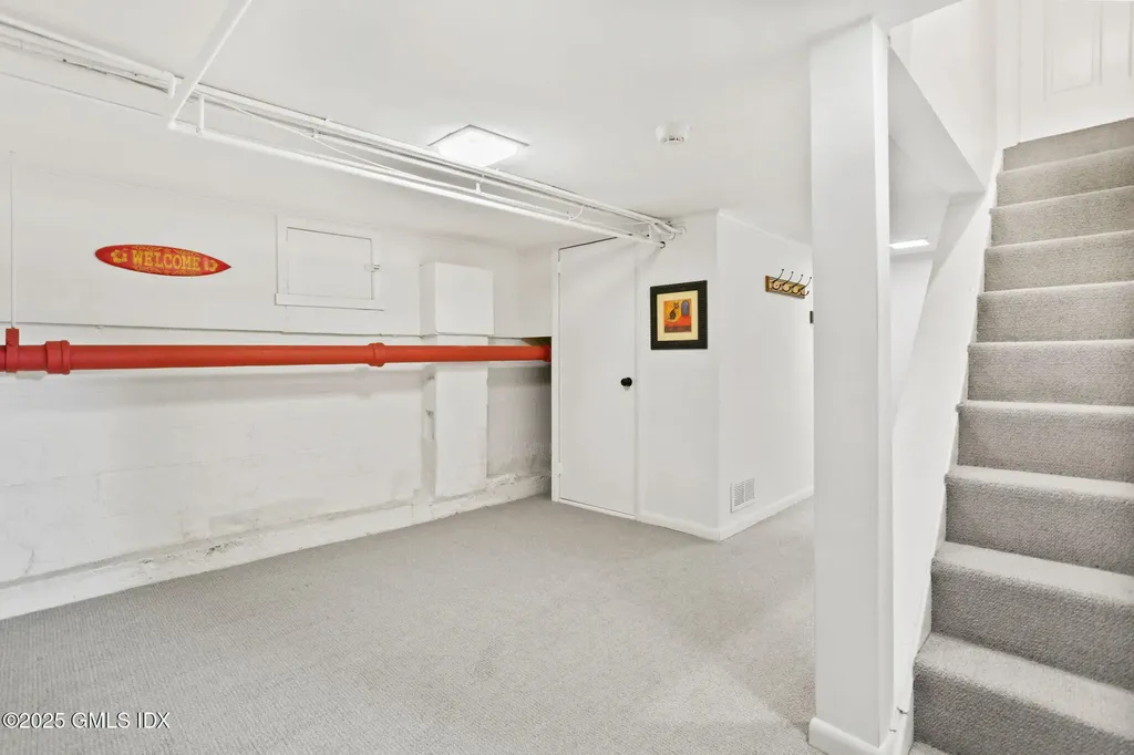 20 Highland Place Greenwich CT 06831