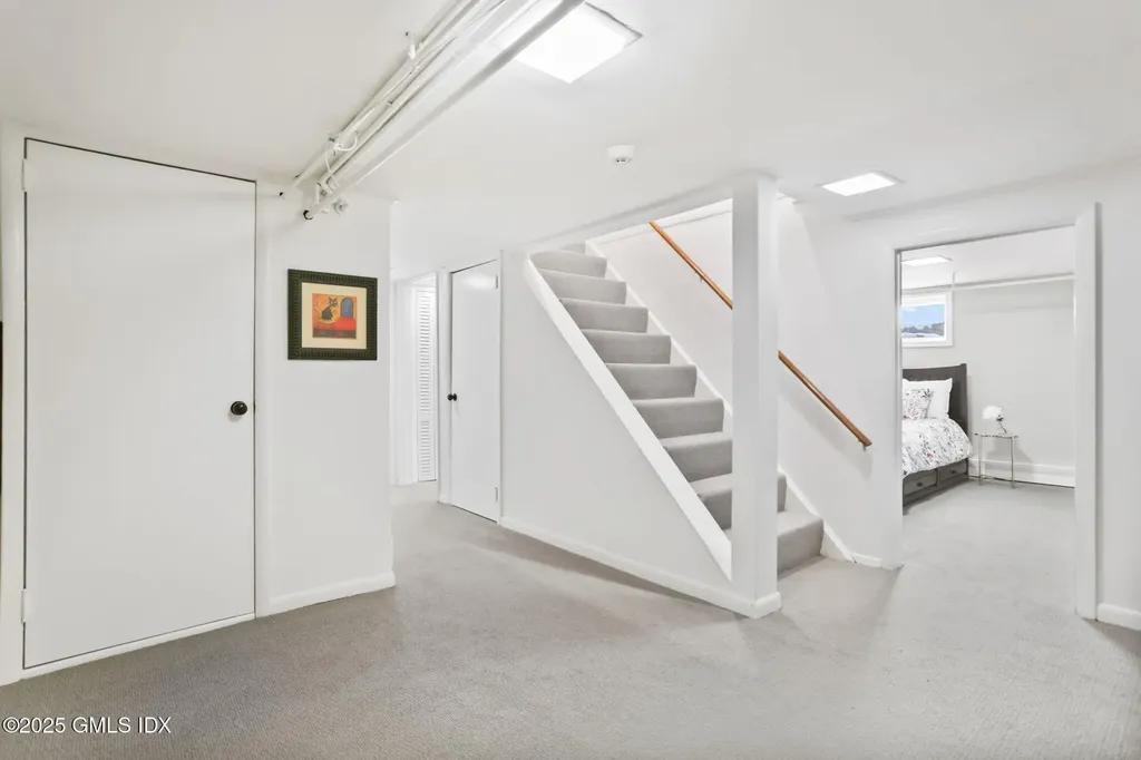 20 Highland Place Greenwich CT 06831
