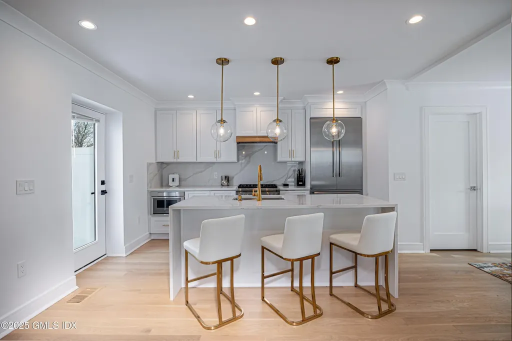 82 Josephine Evaristo Avenue Greenwich CT 06830