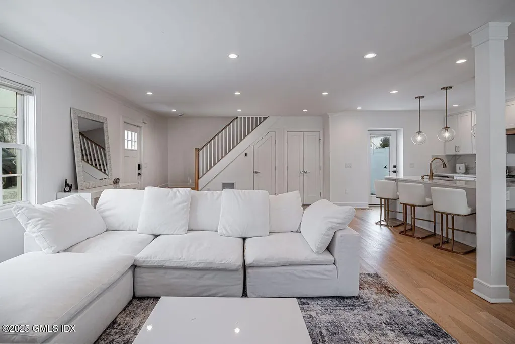 82 Josephine Evaristo Avenue Greenwich CT 06830