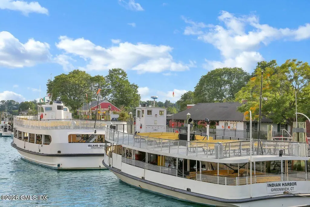 48 Meyer Place Riverside CT 06878