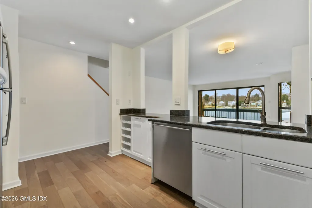 15 River Road Cos Cob CT 06807