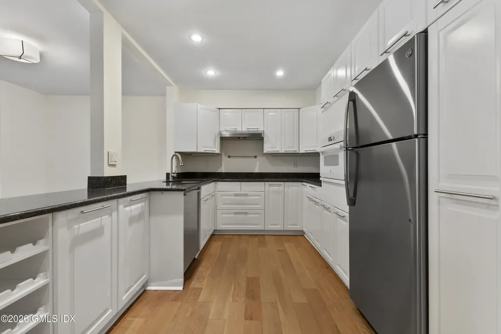 15 River Road Cos Cob CT 06807