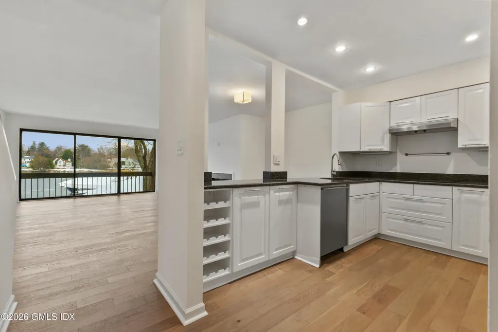 15 River Road Cos Cob CT 06807
