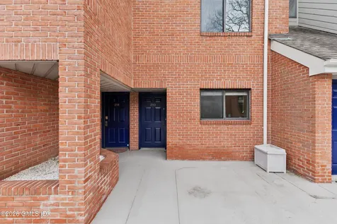 15 River Road Cos Cob CT 06807