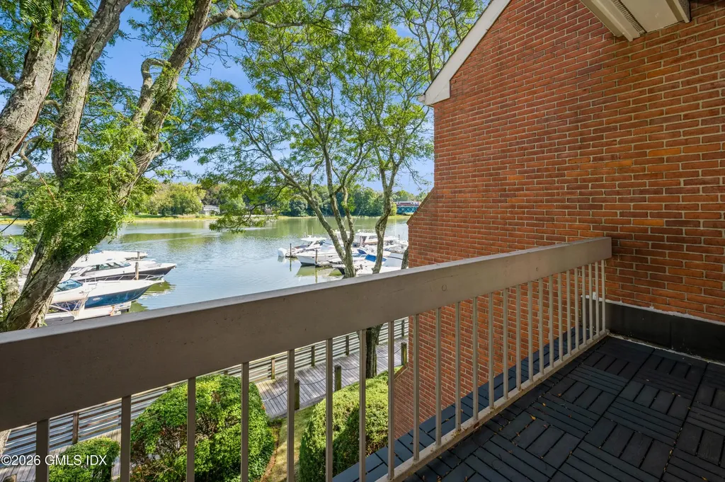 11 River Road Cos Cob CT 06807