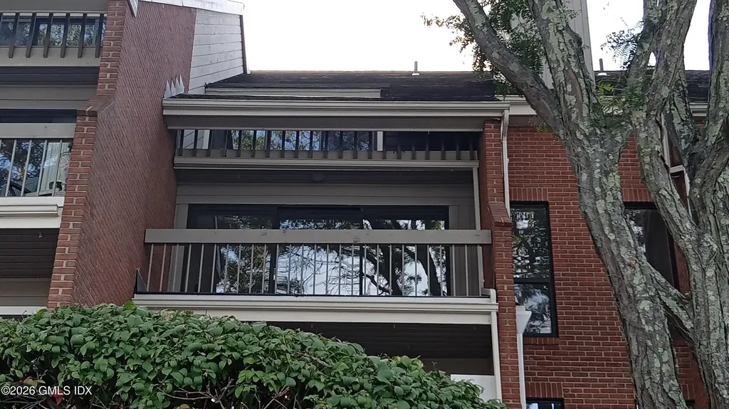 11 River Road Cos Cob CT 06807