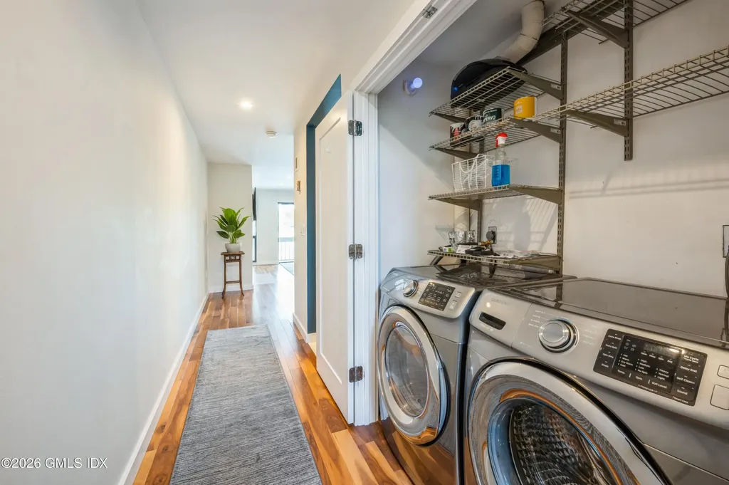 11 River Road Cos Cob CT 06807