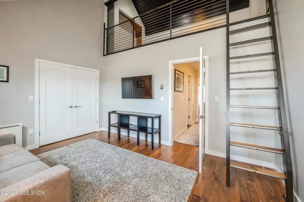 11 River Road Cos Cob CT 06807