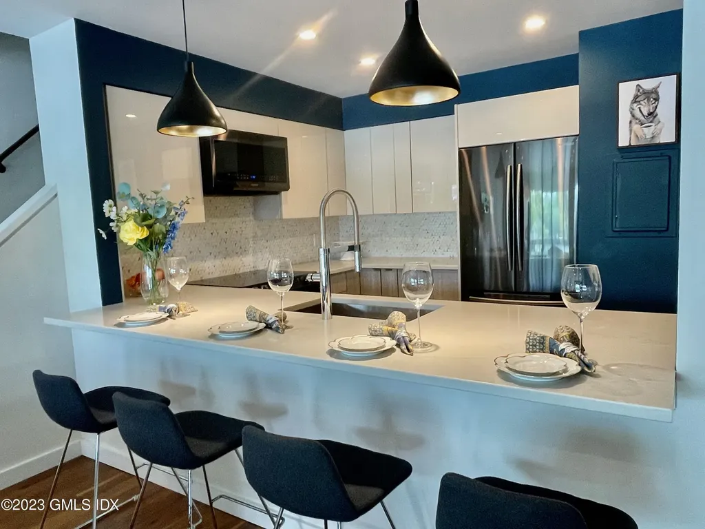 11 River Road Cos Cob CT 06807