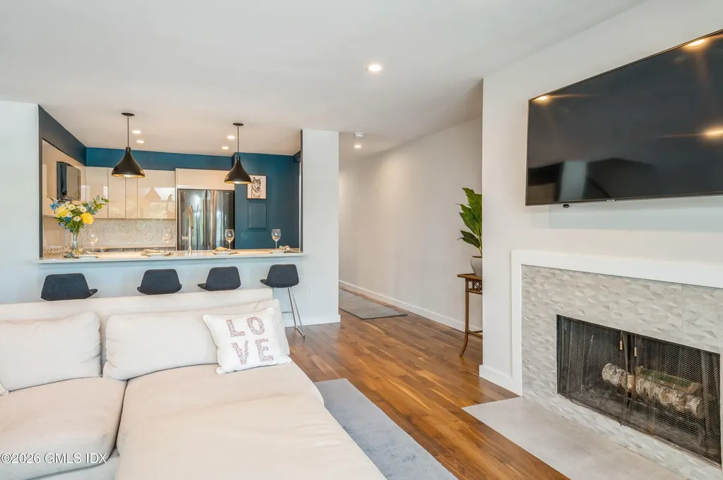 11 River Road Cos Cob CT 06807