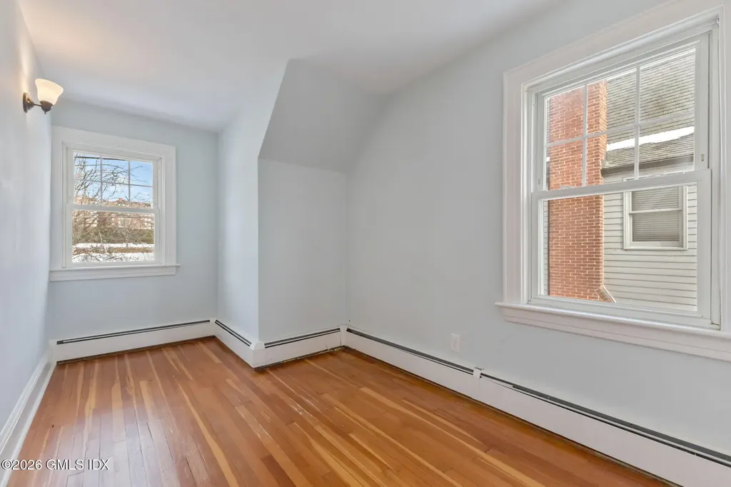 3 Bolling Place Greenwich CT 06830