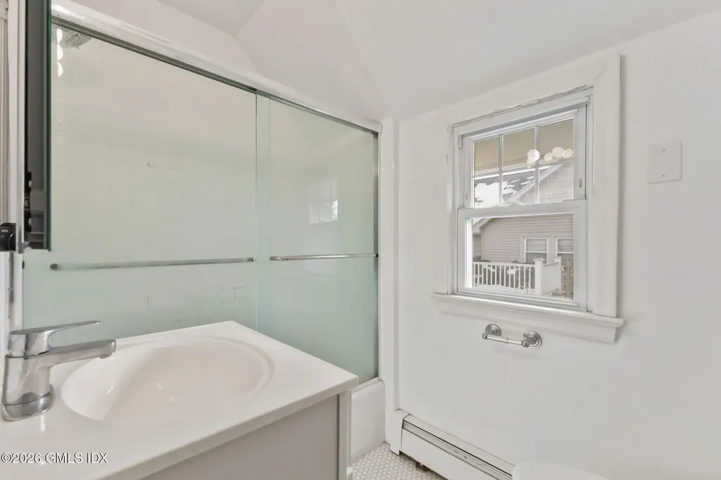 3 Bolling Place Greenwich CT 06830