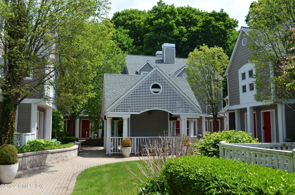 453 E Putnam Avenue Cos Cob CT 06807