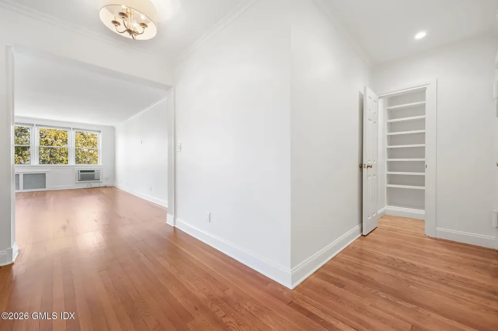 4 Putnam Hill Greenwich CT 06830