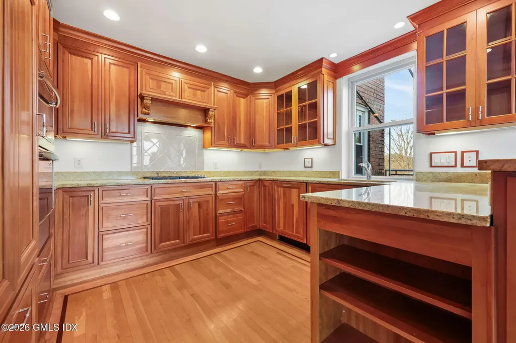 4 Putnam Hill Greenwich CT 06830