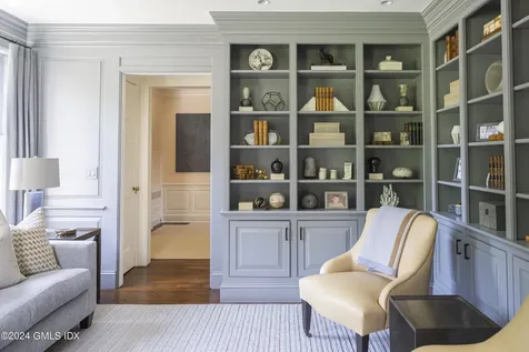 865 Hollow Tree Ridge Road Darien CT 06820