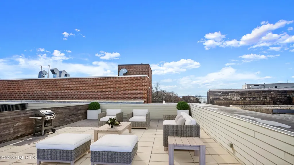 409 Greenwich Avenue Greenwich CT 06830